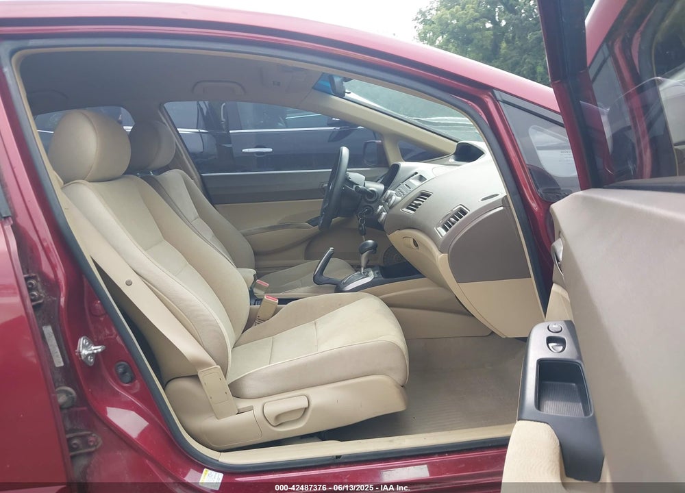 2008 HONDA CIVIC VIN: 1HGFA16598L040542