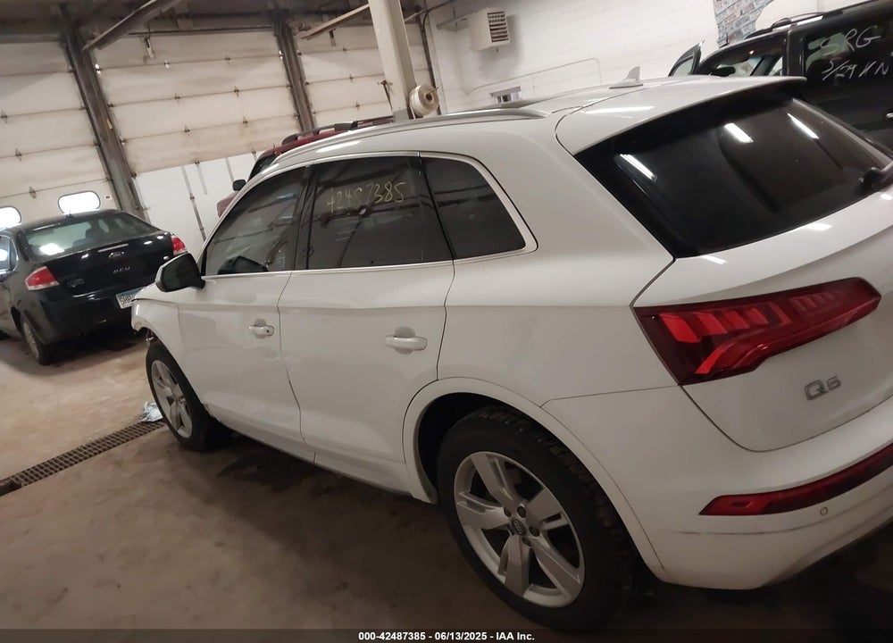 2018 AUDI Q5 VIN: WA1BNAFY2J2017766