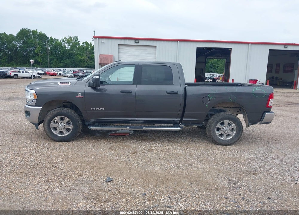 2024 RAM 2500 BIG HORN 4X4 6'4 BOX VIN: 3C6UR5DL9RG291459