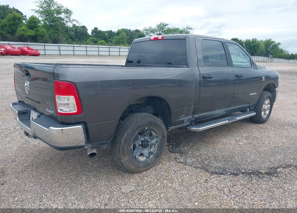 2024 RAM 2500 BIG HORN 4X4 6'4 BOX VIN: 3C6UR5DL9RG291459