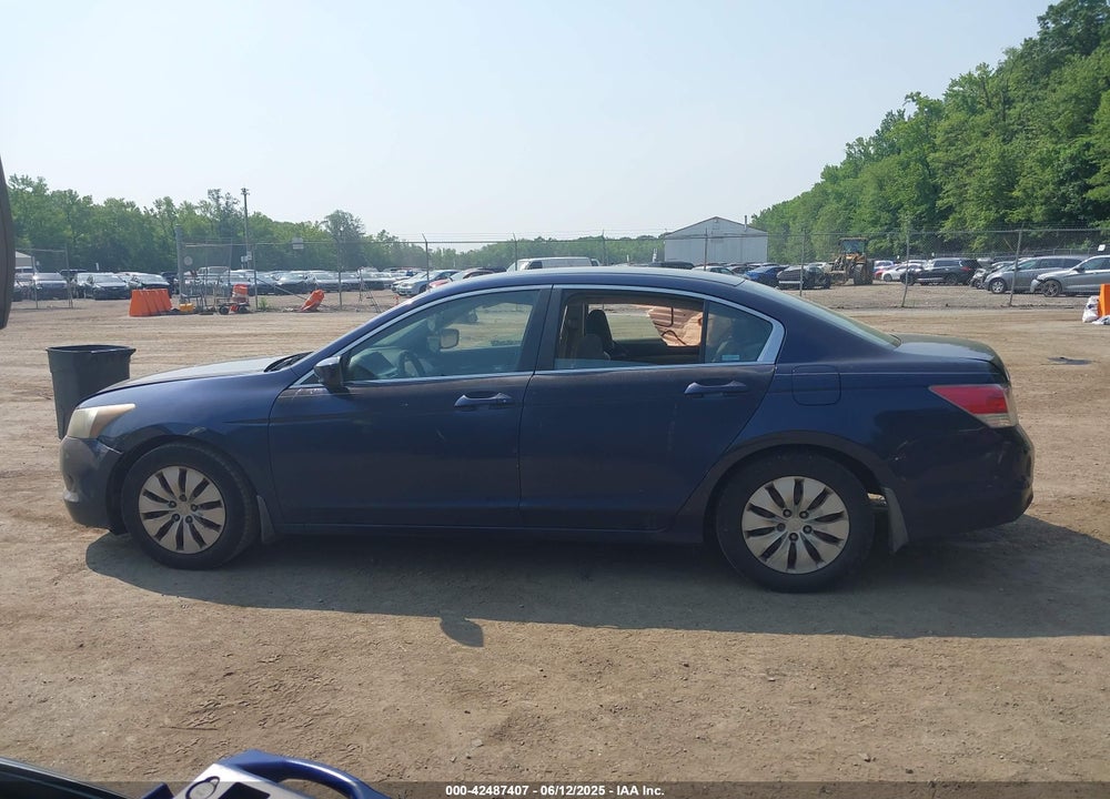2009 HONDA ACCORD VIN: 1HGCP26339A009581
