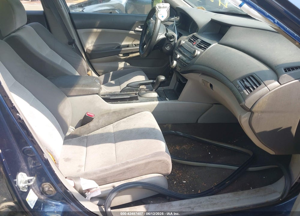 2009 HONDA ACCORD VIN: 1HGCP26339A009581