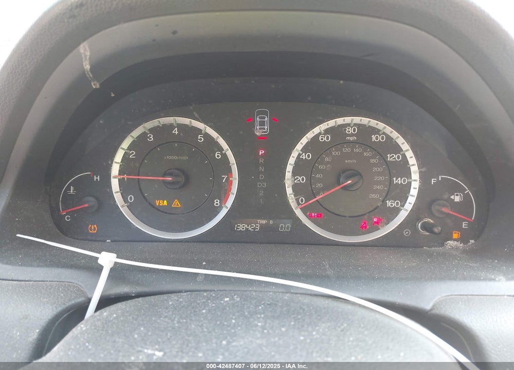 2009 HONDA ACCORD VIN: 1HGCP26339A009581
