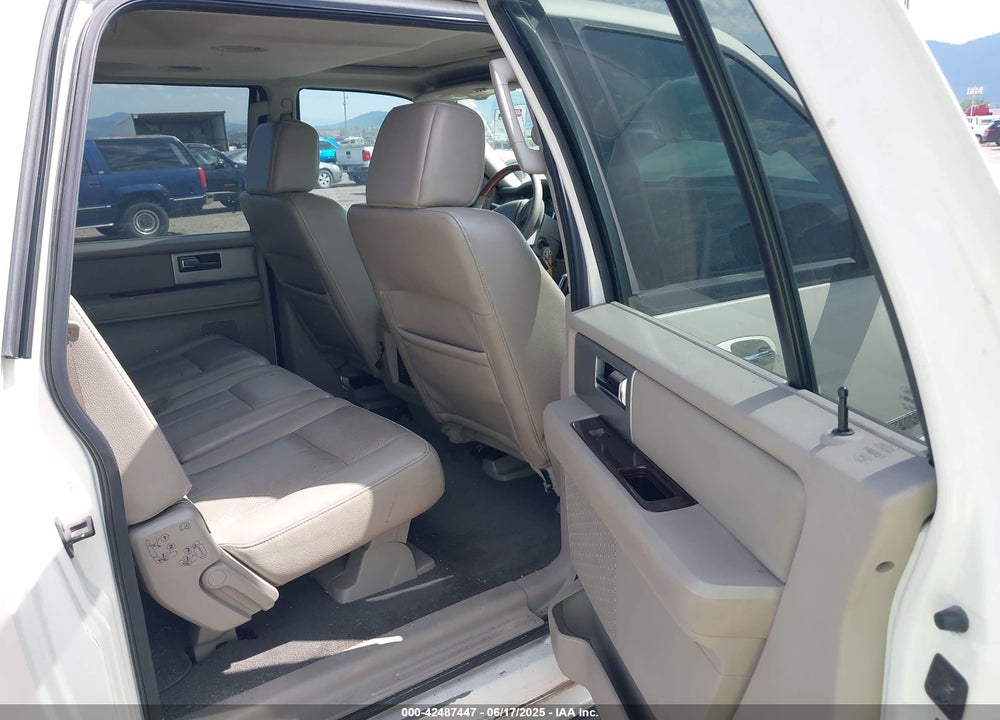 2008 FORD EXPEDITION EL VIN: 1FMFK19548LA70311