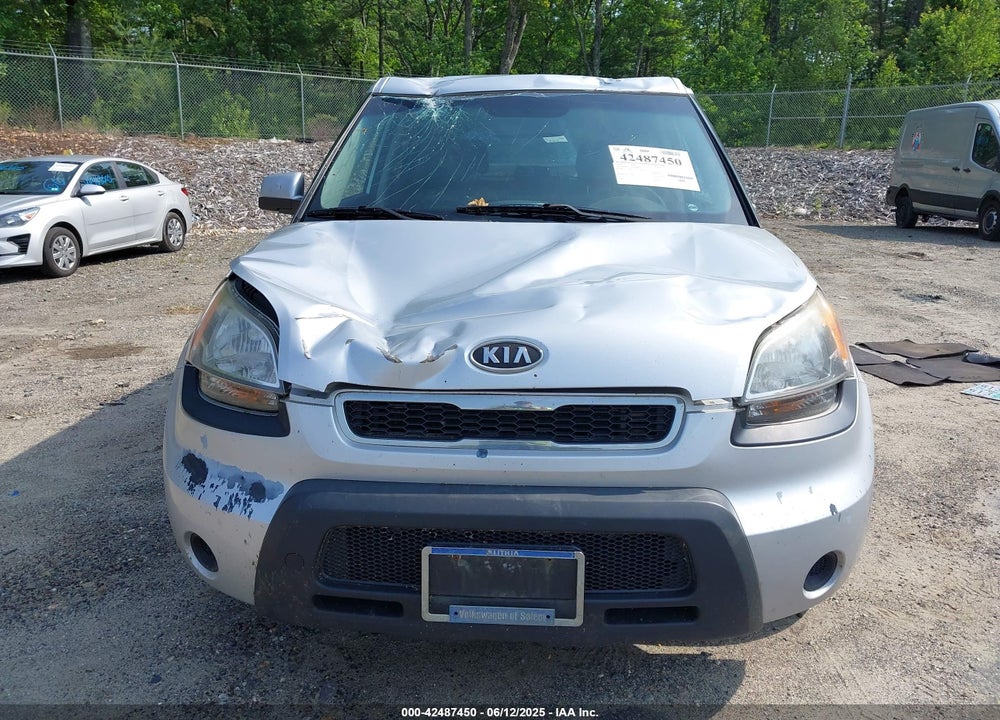 2011 KIA SOUL VIN: KNDJT2A21B7704886