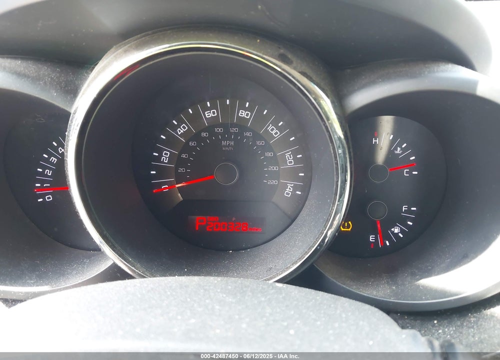 2011 KIA SOUL VIN: KNDJT2A21B7704886