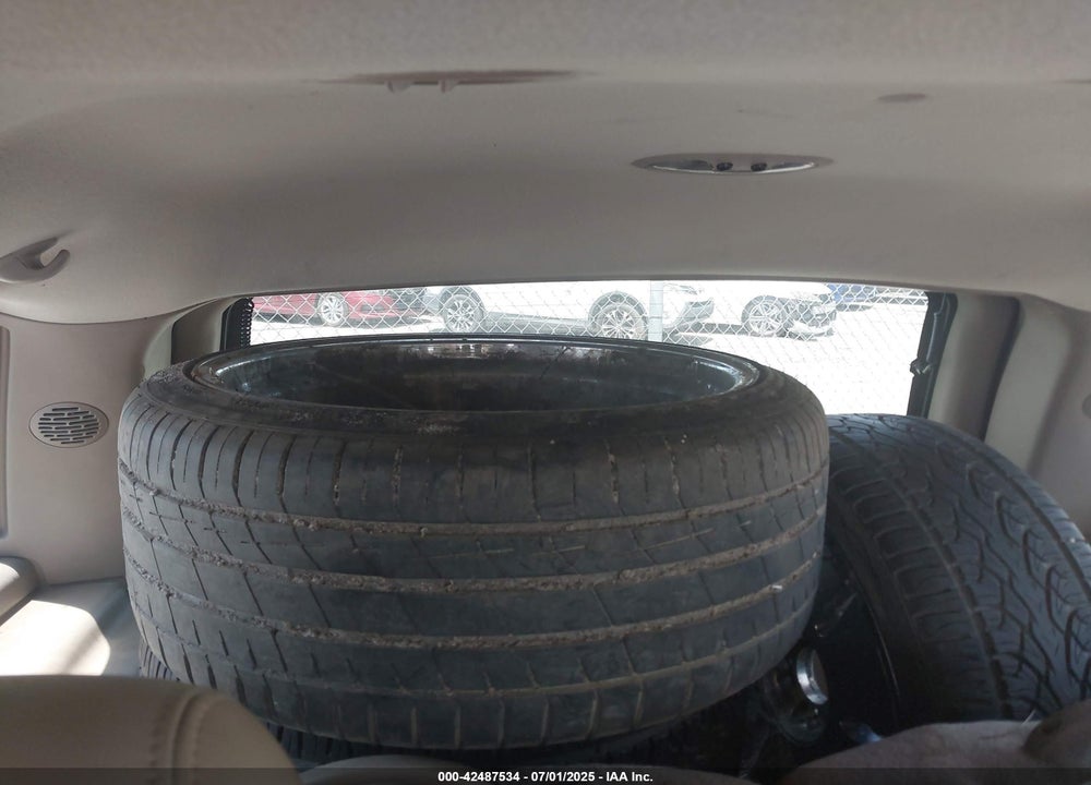 2004 GMC YUKON SLT VIN: 1GKEC13Z04R236425