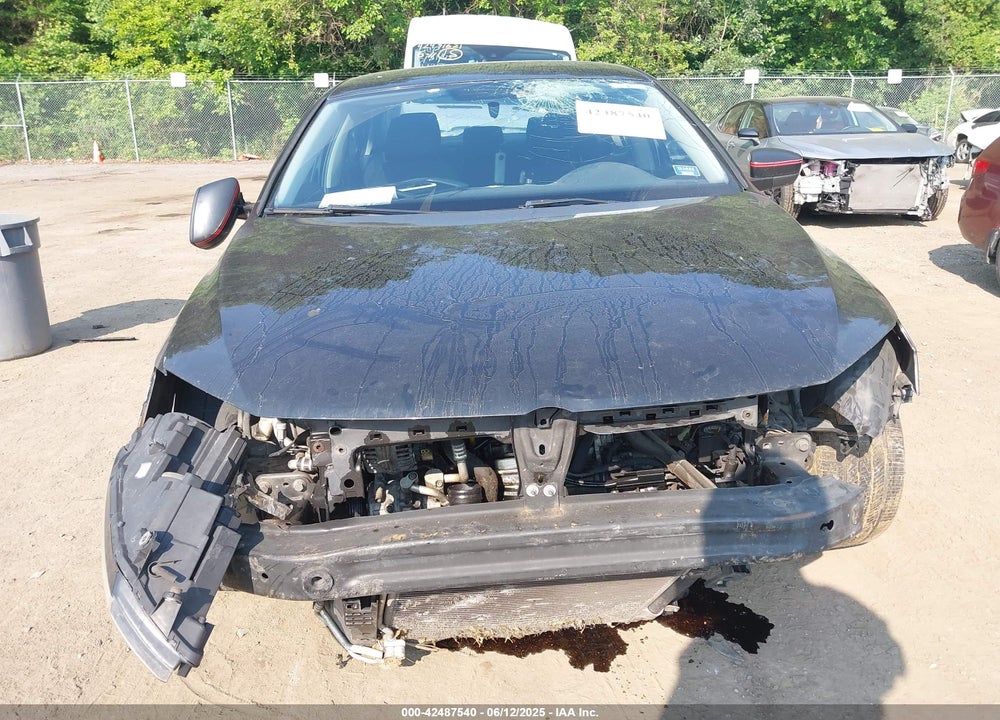 2015 VOLKSWAGEN JETTA SEDAN VIN: 3VW2K7AJ3FM232825