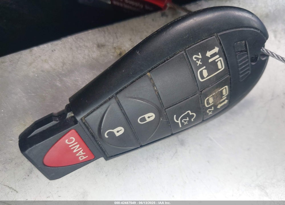 2016 DODGE GRAND CARAVAN SXT VIN: 2C4RDGCG1GR273591
