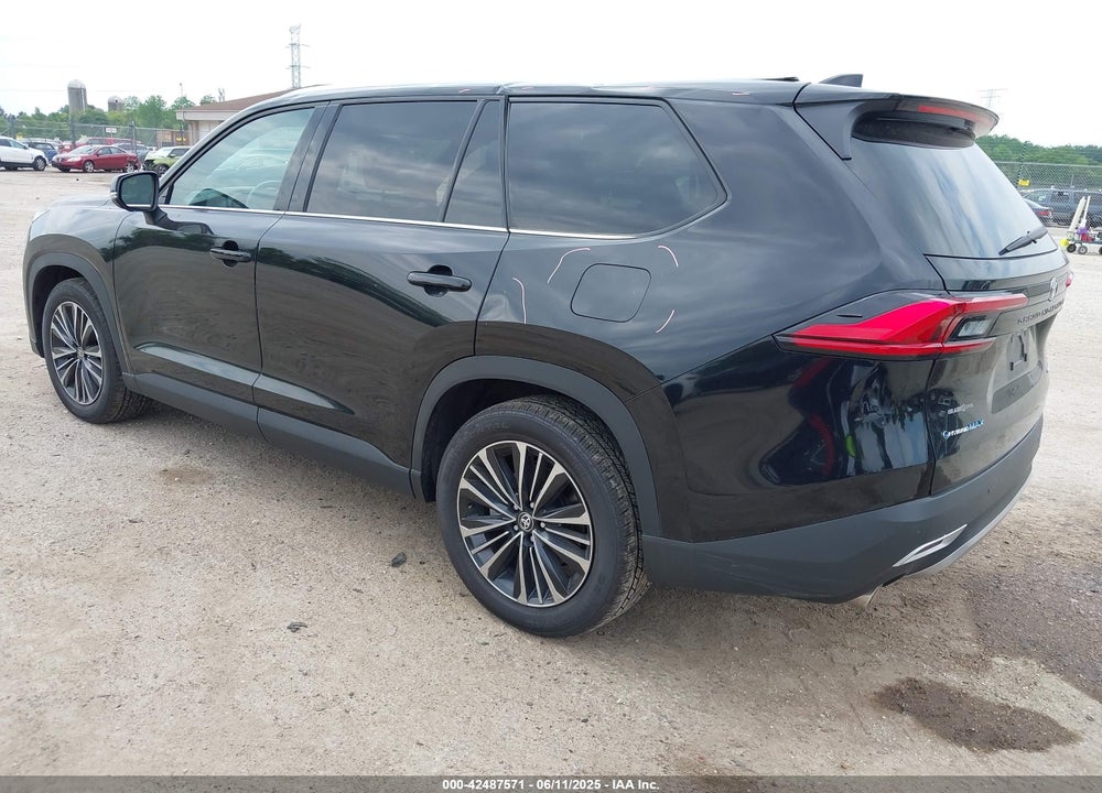2024 TOYOTA HIGHLANDER VIN: 5TDADAB55RS002120