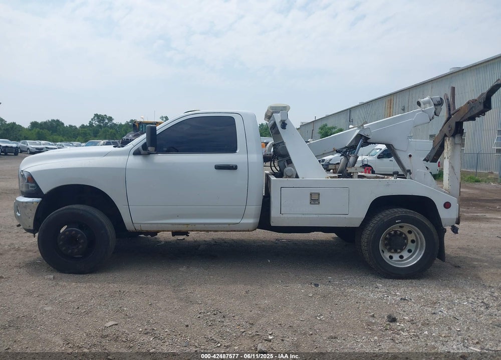 2011 RAM 5500 HD CHASSIS ST/SLT VIN: 3D6WA7EL3BG502934
