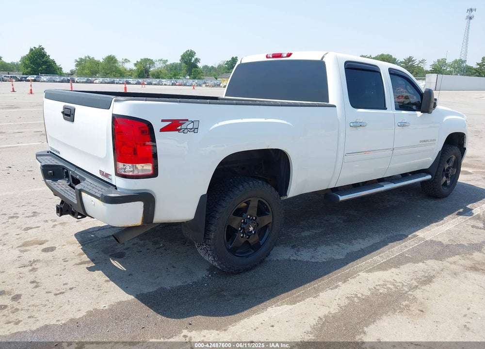 2011 GMC SIERRA VIN: 1GT125CG9BF175853
