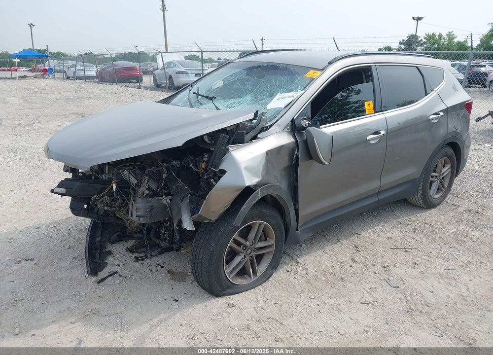 2018 HYUNDAI SANTA FE VIN: 5NMZUDLB0JH077761