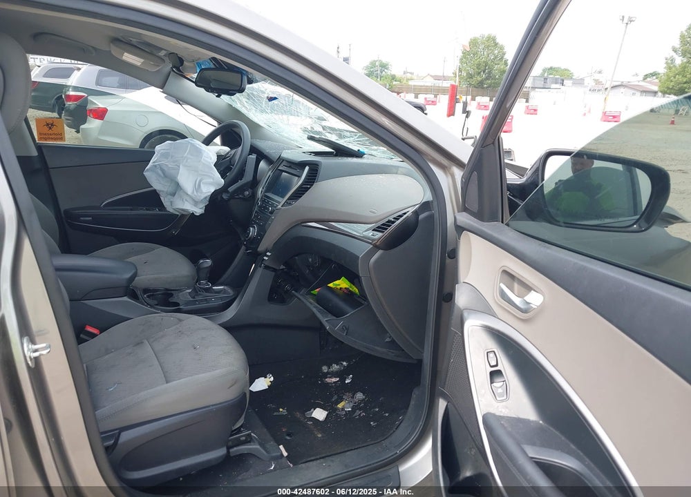 2018 HYUNDAI SANTA FE VIN: 5NMZUDLB0JH077761