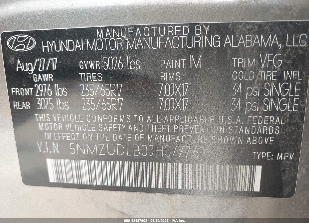 2018 HYUNDAI SANTA FE VIN: 5NMZUDLB0JH077761