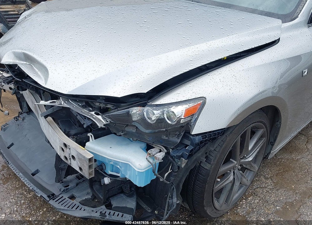 2015 LEXUS IS 250 VIN: JTHCF1D28F5022738