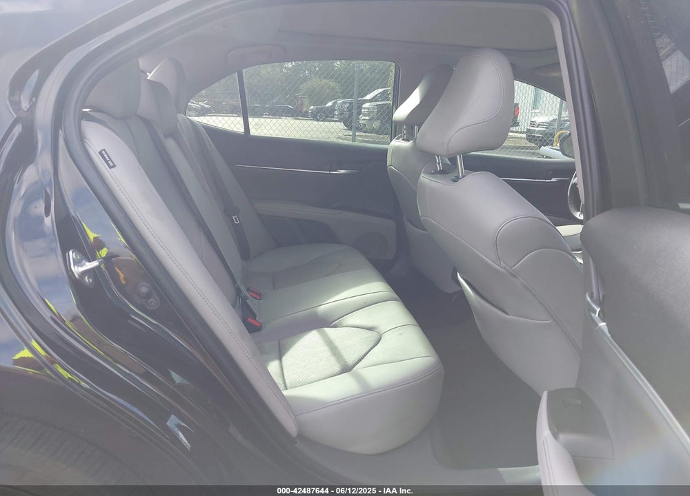 2022 TOYOTA CAMRY VIN: 4T1K61AK8NU074260