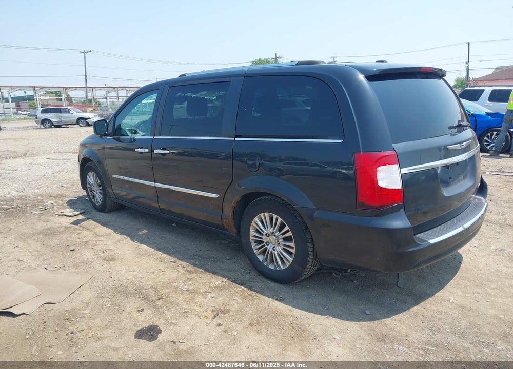 2011 CHRYSLER TOWN & COUNTRY LIMITED VIN: 2A4RR6DG3BR649351