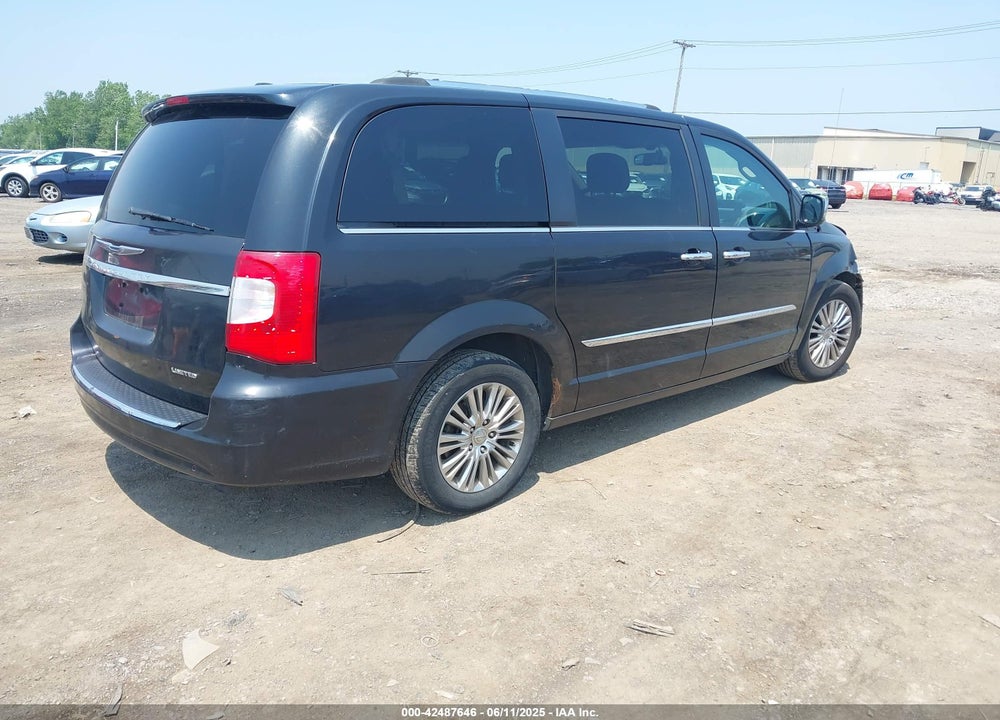 2011 CHRYSLER TOWN & COUNTRY LIMITED VIN: 2A4RR6DG3BR649351