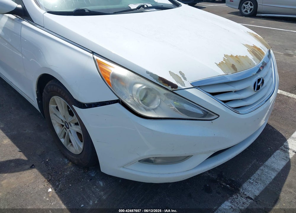 2013 HYUNDAI SONATA GLS VIN: 5NPEB4AC2DH674482