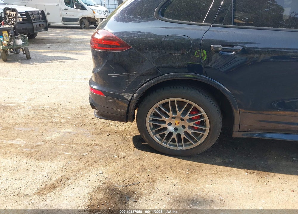 2016 PORSCHE CAYENNE VIN: WP1AD2A24GLA76719