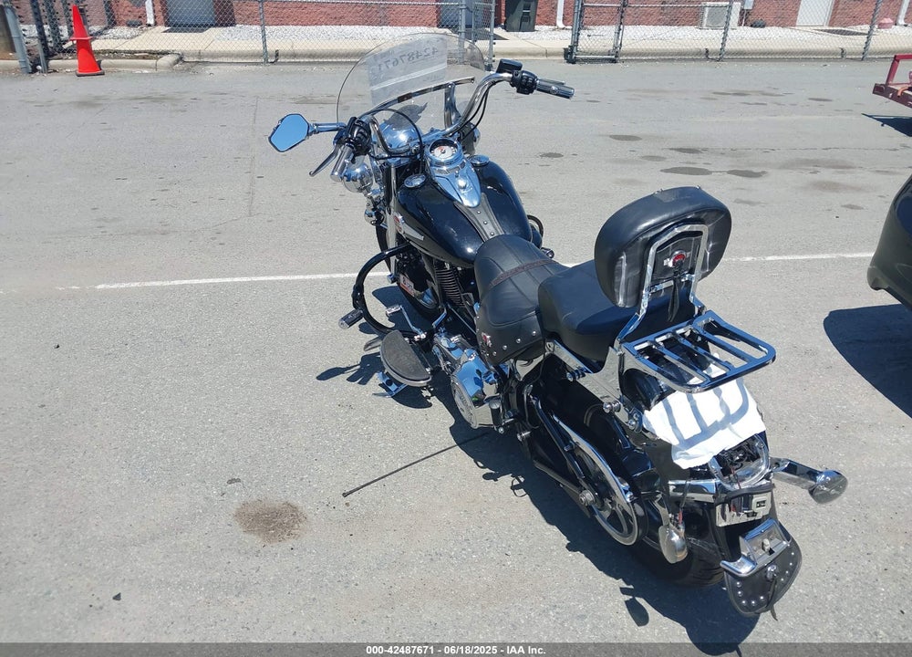 2017 HARLEY-DAVIDSON FLSTC HERITAGE SOFTAIL CLASSIC VIN: 1HD1BWV19HB045858