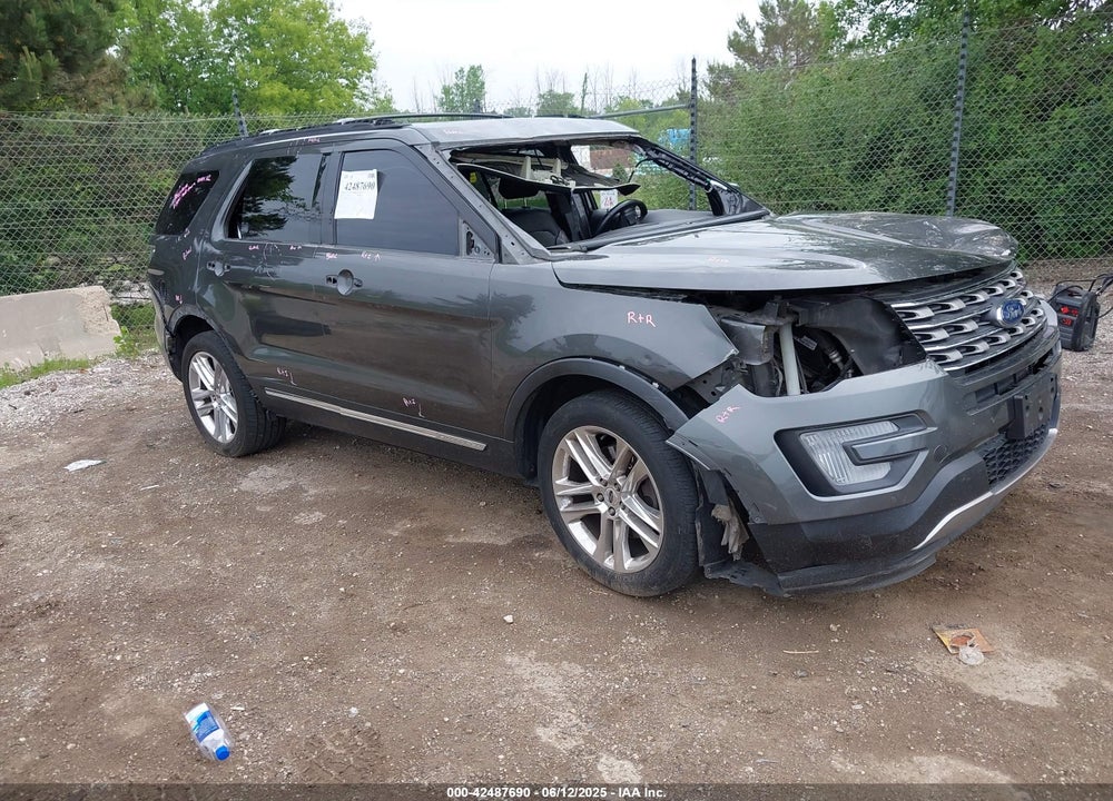 2016 FORD EXPLORER XLT VIN: 1FM5K8D83GGC38016