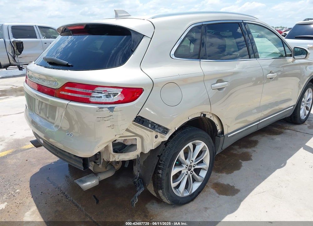 2017 LINCOLN MKC SELECT VIN: 5LMCJ2C96HUL36457