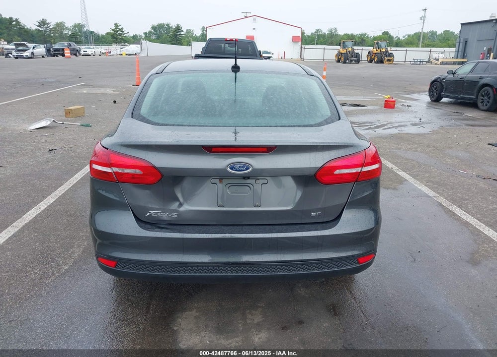2017 FORD FOCUS VIN: 1FADP3F28HL235303