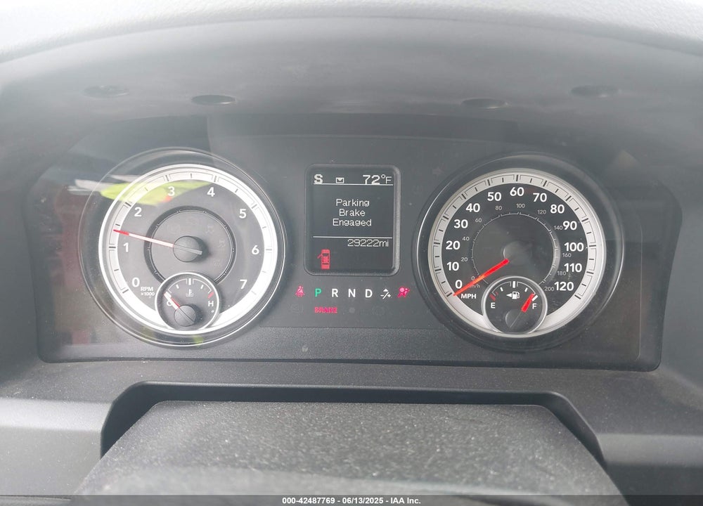 2015 RAM 1500 VIN: 1C6RR7GG5FS505318