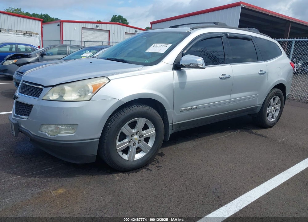 2009 CHEVROLET TRAVERSE VIN: 1GNER23D29S161240