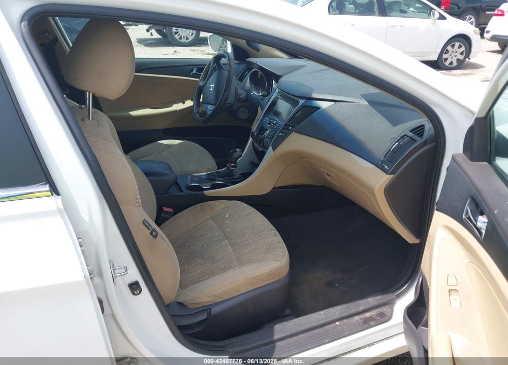 2011 HYUNDAI SONATA GLS VIN: 5NPEB4AC4BH026560