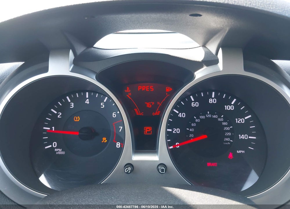 2014 NISSAN JUKE VIN: JN8AF5MR5ET353160