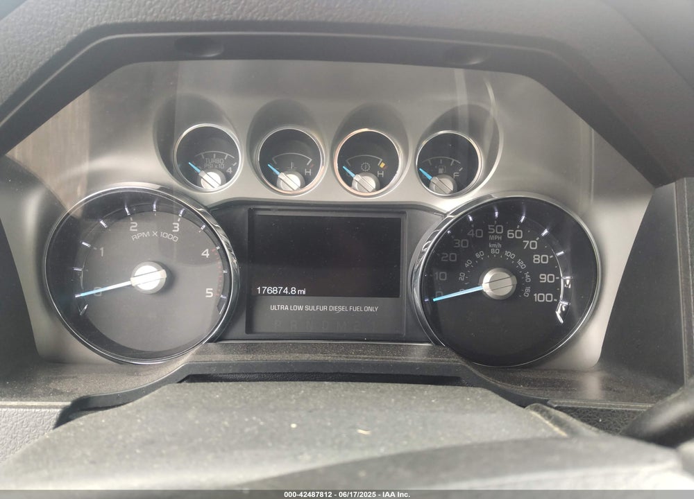 2016 FORD F-250 LARIAT VIN: 1FT7W2BT3GEB22252