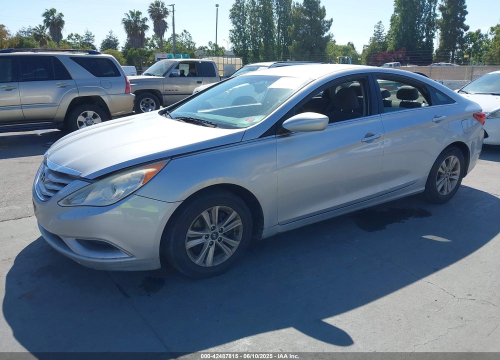 2013 HYUNDAI SONATA VIN: 5NPEB4AC4DH785860