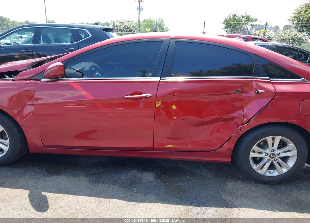 2012 HYUNDAI SONATA VIN: 5NPEB4AC4CH432839