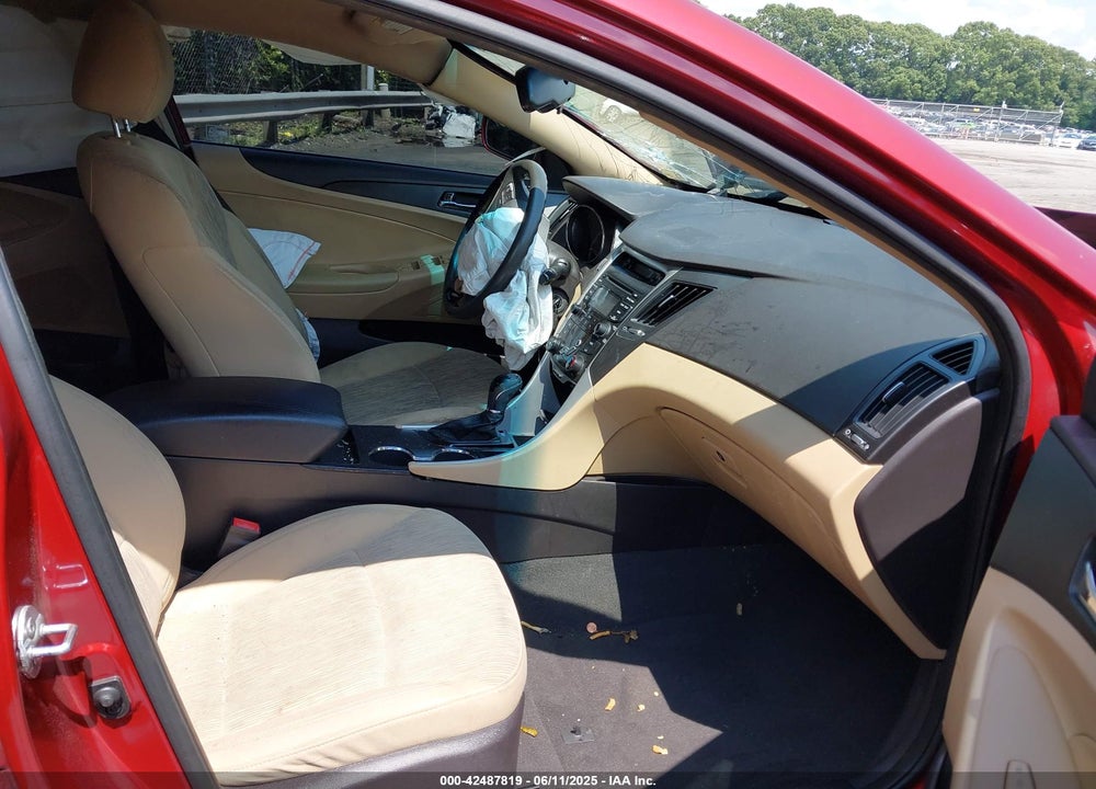 2012 HYUNDAI SONATA VIN: 5NPEB4AC4CH432839