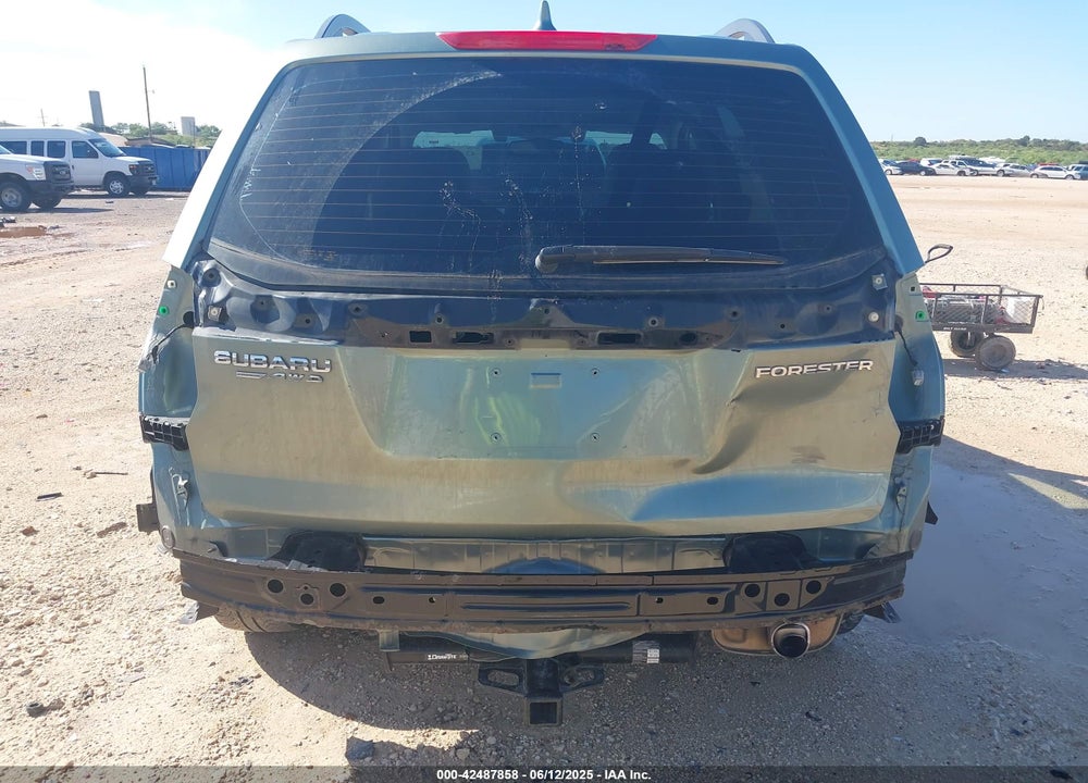 2016 SUBARU FORESTER VIN: JF2SJARC2GH490110