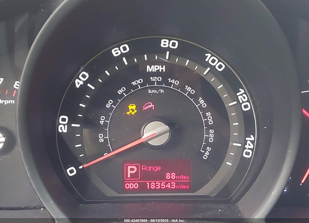 2011 KIA SPORTAGE VIN: KNDPC3A28B7105127