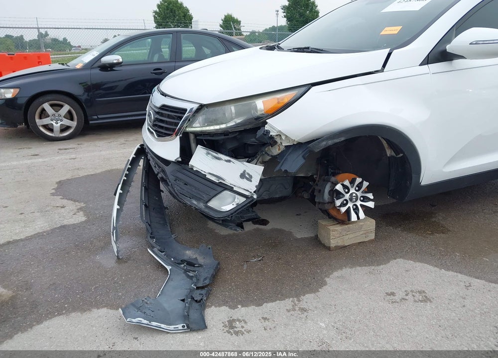 2011 KIA SPORTAGE VIN: KNDPC3A28B7105127
