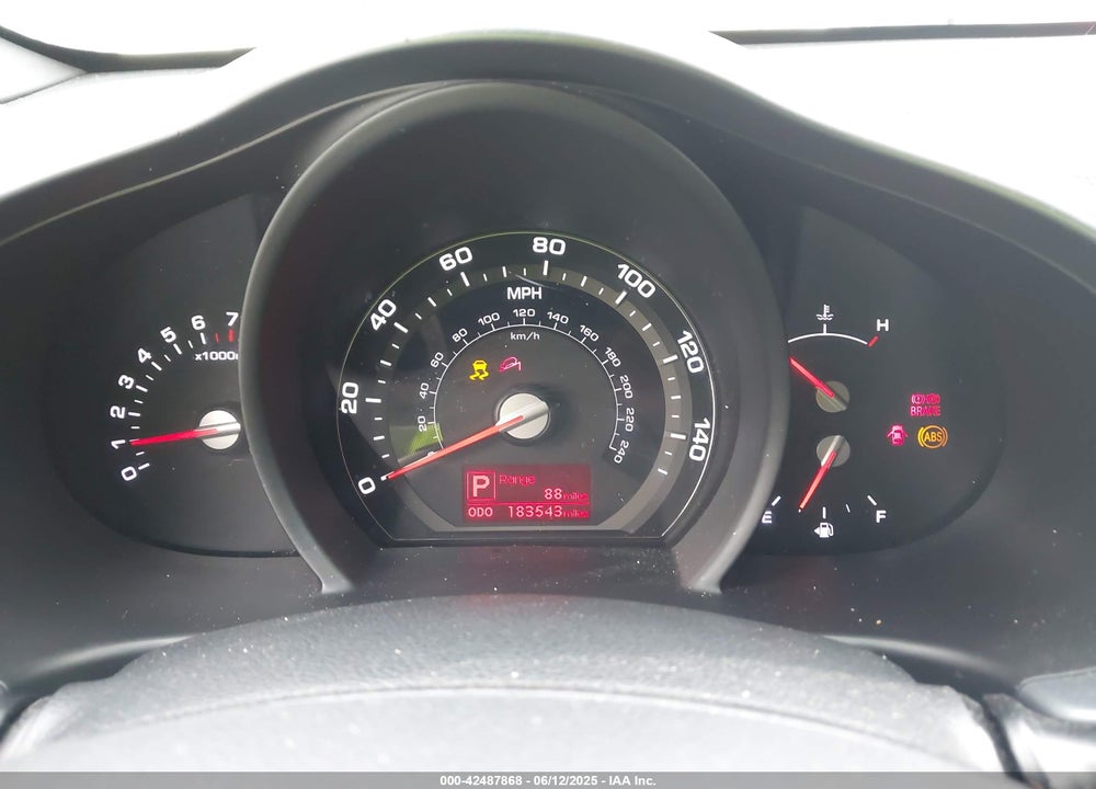2011 KIA SPORTAGE VIN: KNDPC3A28B7105127