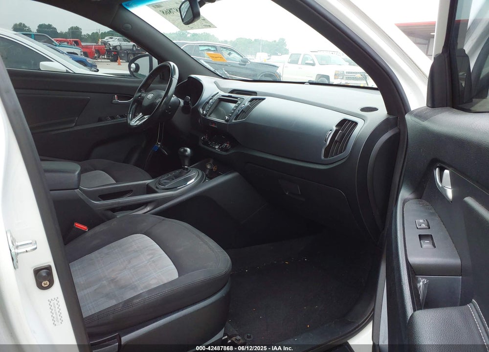 2011 KIA SPORTAGE VIN: KNDPC3A28B7105127