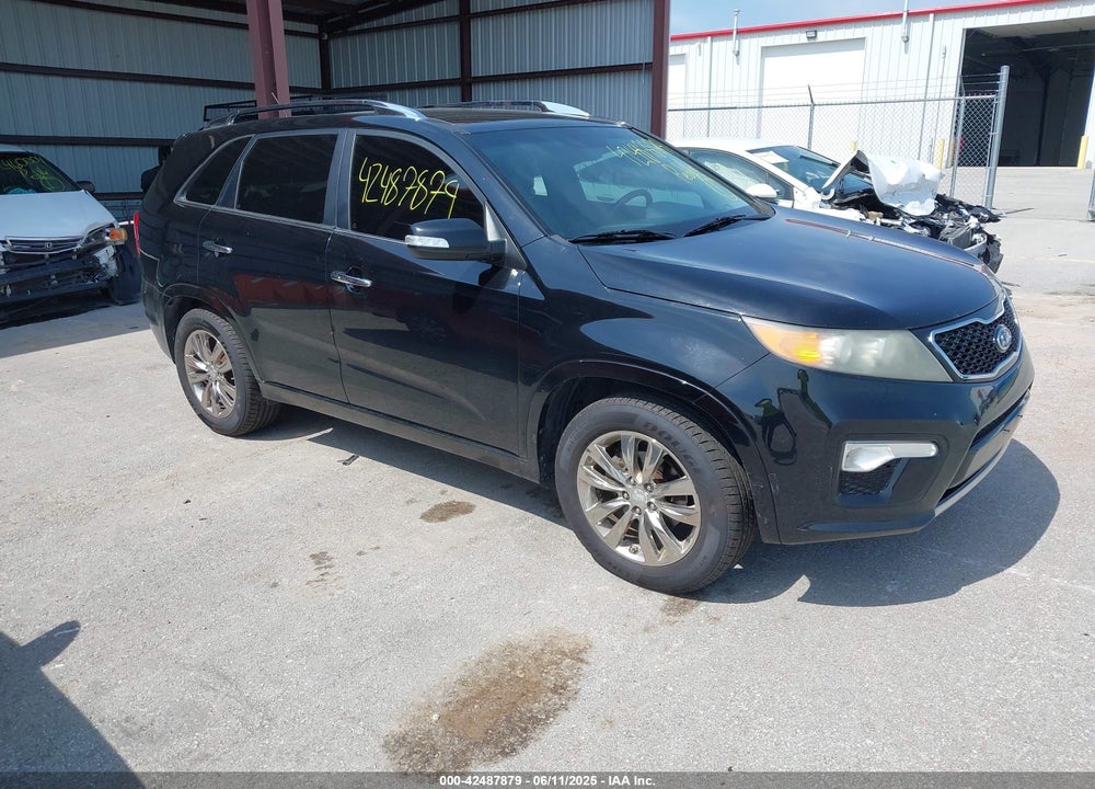 2011 KIA SORENTO SX V6 VIN: 5XYKW4A28BG102674