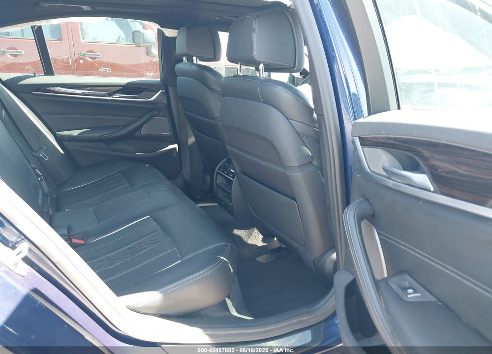 2018 BMW 540I VIN: WBAJE5C57JWA93642