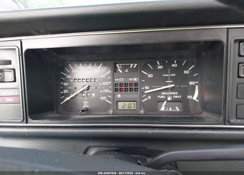 1988 VOLKSWAGEN CABRIOLET VIN: WVWCA0154JK010833
