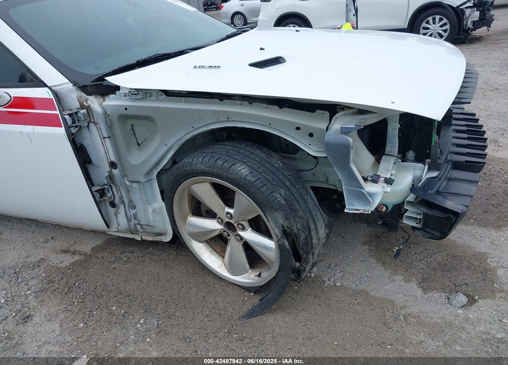 2014 DODGE CHALLENGER VIN: 2C3CDYBT4EH139997