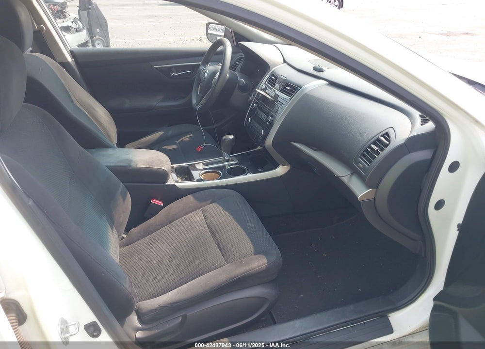 2014 NISSAN ALTIMA VIN: 1N4AL3AP0EC117114