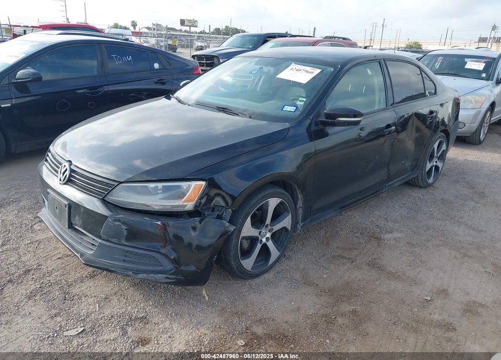 2014 VOLKSWAGEN JETTA VIN: 3VWD17AJ0EM381770