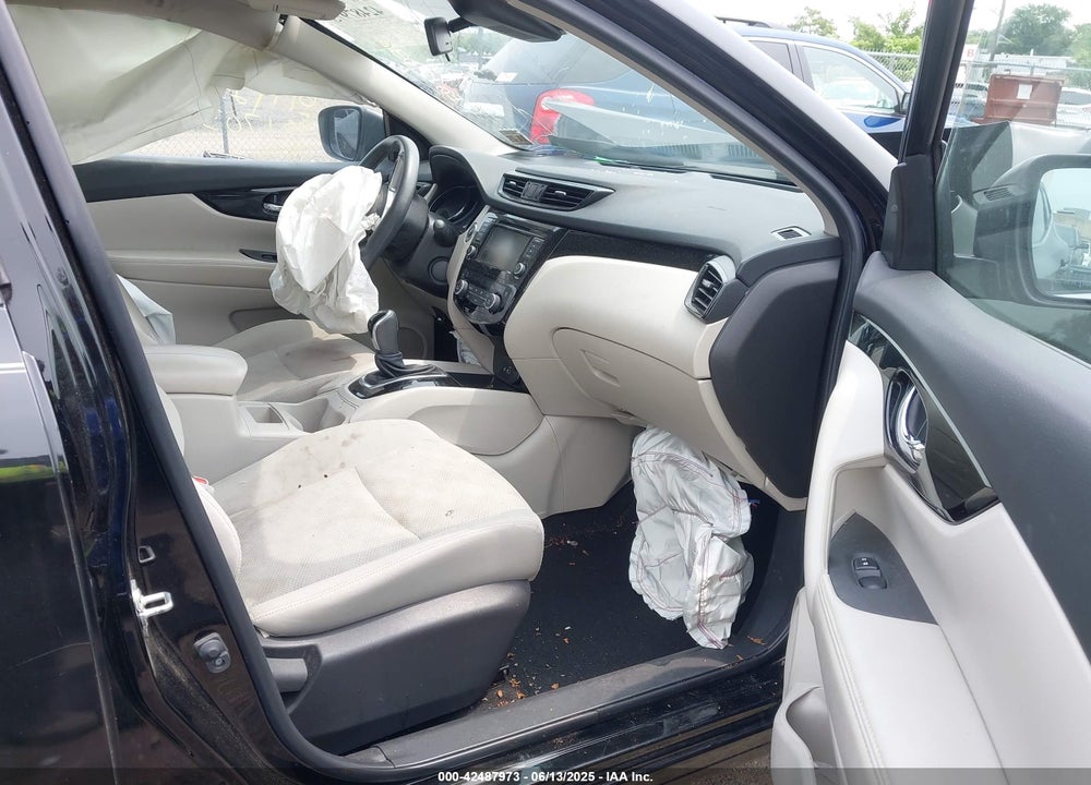 2020 NISSAN ROGUE SPORT VIN: JN1BJ1CW8LW645902