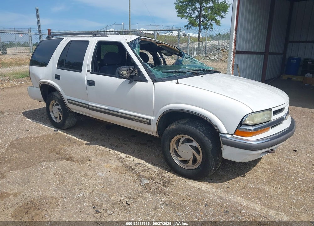 2001 CHEVROLET BLAZER LT VIN: 1GNDT13W91K221480
